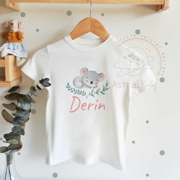 Uykucu Sevimli Koala Desenli Çocuk T-shirt